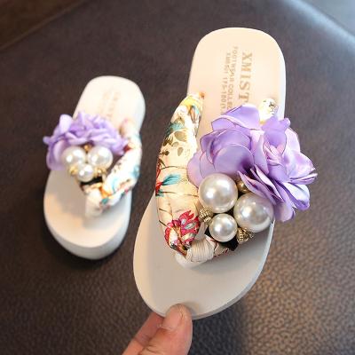 China Lightweight Cute Slides Slippers For Little Girls Pearl Flower Kids Girls Casual Slippers Casual Sandals for sale