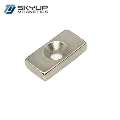 China Moto Magnet Block Super Strong Neodymium Magnets With Hole n45 Magnet Porcelain Neodymium Magnets for sale