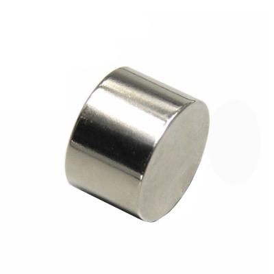 China Industrial Super Strong Magnet Neodymium Cylindrical Magnet China Manufacturer 20mm for sale