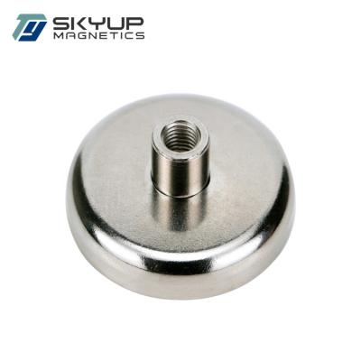 China Industrial Round Magnet High Performance Neodymium Pot Magnet With Inner Wire for sale