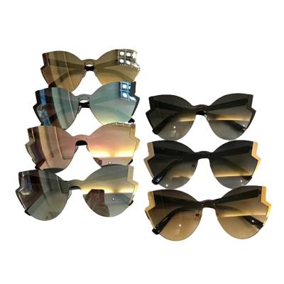 China Fashoin Vintage Men's Vintage River Sunglass Wholesale Fashion Luxury Fashion Gafas de sol Sun Glasses Oversized Sunglasses for sale