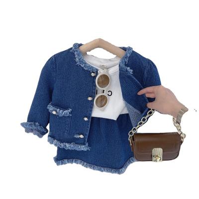 China Korean casual girl's denim clothes suit 2023 spring new baby foreign denim jacket with skirt two-piece suit for sale