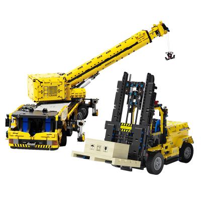 China Dual Control APP Rc Toy Blocks Truck Remote Control Crane Kit Technological Engineering Building Brick Construction Toy DIY Assembly Forklift for sale