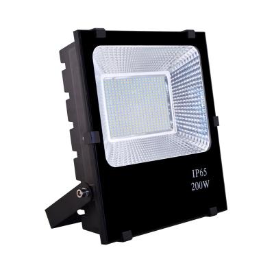 China High quality led warehouse outdoor floodlight advertising signs spotlight patch led highlight lighting 150w200w colorful outdoor Lede10220vbulbs for sale