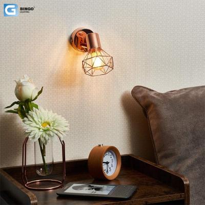 China High Brightness Good Products Iron Shade E14 Hotel Bedside Indoor Decorative Wall Lamp for sale