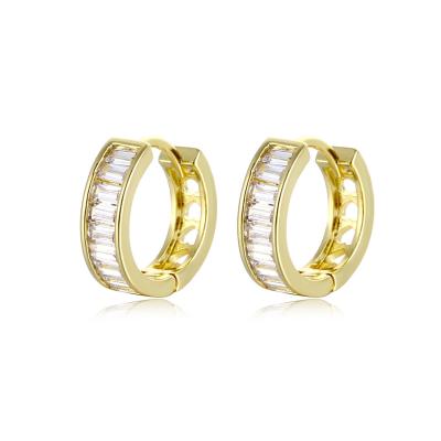 China Hainon 2021 Women's Romantic Shiny Gold Plated Circle Earrings Gift Wholesale Earrings 18k Zircon Stud Earrings Women for sale