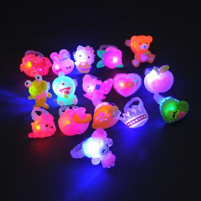 China New Creative Halloween Plastic Cartoon Luminous Lights Ring Mix Children Flashing Toy Ring Flash Gifts LED glow ring for sale