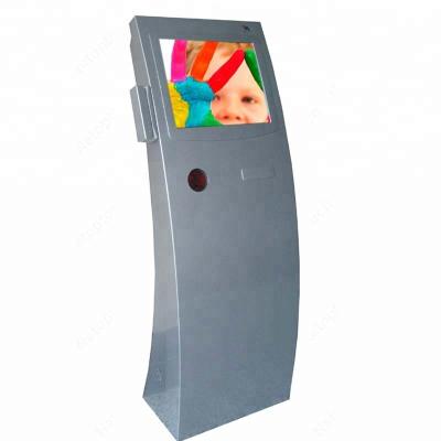 China cold rolled steel touch wifi&3G lcd AD kiosk for sale