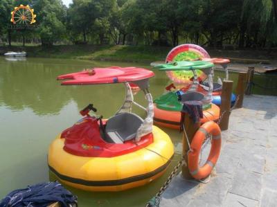 China 1.9 Meter Water Bumper Boats , Swimming Pool Bumper Boats For Adults for sale