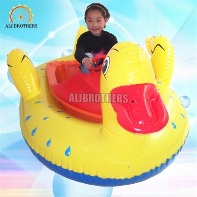 China Barcos de parachoques del agua de la seguridad, barco de parachoques motorizado inflable para los adultos en venta