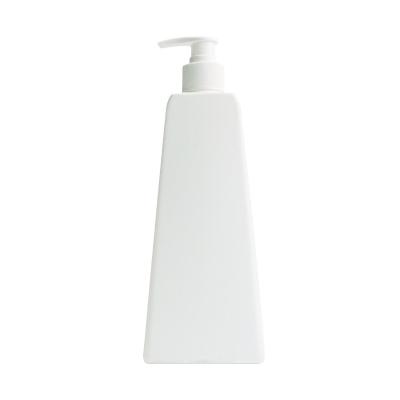 China 550ml HDPE bottle flat disinfect cleaning plastic spray bottle for sale