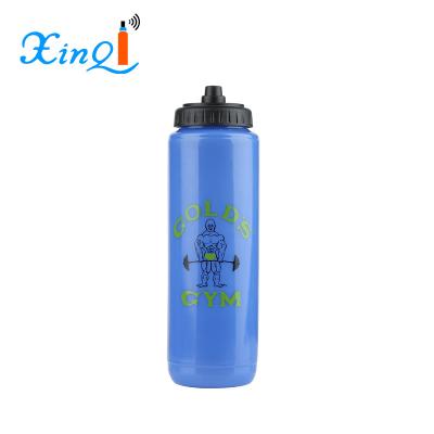 China 1000ml 1L portable plastic pe sports water squeeze gym bottle for sale