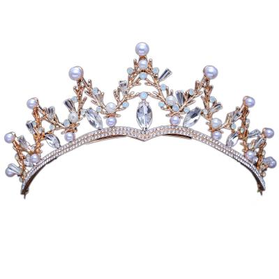 China Baroque Bride Tiara Crystal Crown and Tiara Flower Bridal Headpieces Alloy+Crytal/Rhinestone Gold Wedding Crown Pearl for Women and Girls for sale