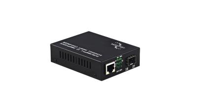 China RJ45100m 100M/1000M de Media van de Vezel Optische Kabel Convertorsteun VLAN/de Pakketten van VoIP /QoS Te koop