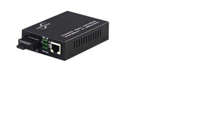 China 5W SFP Slots Fiber Optic Media Converter Plug And Play IEEE802.3u Standards for sale