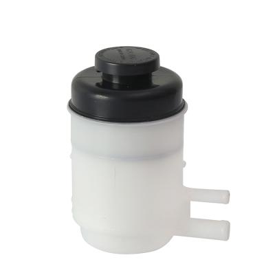 China High Quality Neutral Or Customized Auto Car Portable Plastic Oil Tank For ISUZU 700P for sale