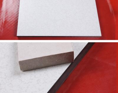 China Steel Plate Welded Wear Resisting Anti Static Computer Floor Tiles Cream Colored for sale