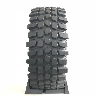 China Natural Rubber Mud Tires LAKESEA Mudster Pattern Daily Use All Terrain Offroad Tire LT285/70R17 4WD for sale