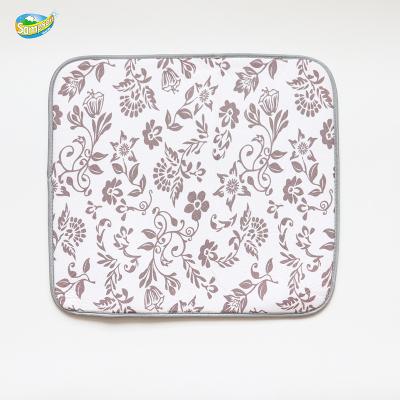 China Sustainable Printed Soft Absorbent Place Mat Kitchen Drying Dish Draining Mat for sale