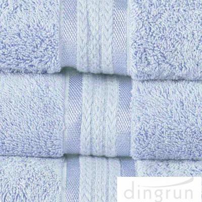 China Natural Skin Care Luxury Hand Towels Bathroom Pure Color Machine Washable for sale