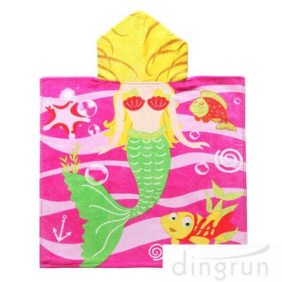 China Full Printing Animal Design Hooded Poncho Towels For Beach / Pool for sale