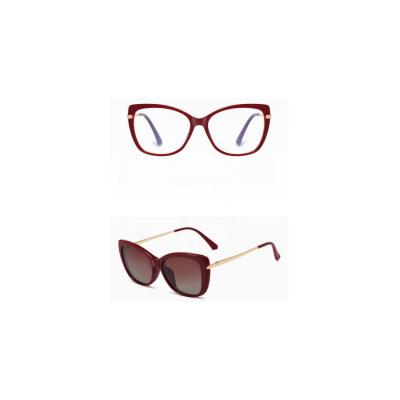 China Fashion and classic styles detachable sunglasses gafas scam clip on magntico TR90 loupes magnetic eyeglass sights for women 95829 for sale