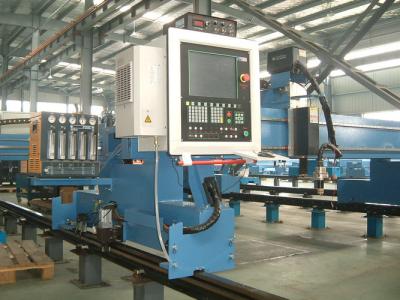 China High Precision Gantry Cutting Machine / Steel Pipe CNC Cutting Equipment 50-750mm/min for sale