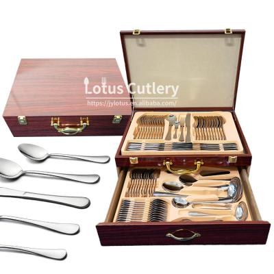 China 2021 New Arrivals Sustainable Kitchen 72 Pcs Cutlery Set In Case Stainless Steel Flatware 72pcs Wooden Cutlery Set 72 Pieces Promotion Gift for sale