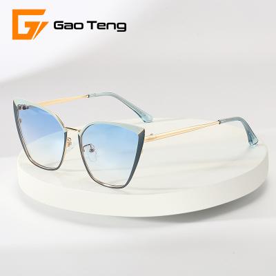 China Cat Eye 2022 New Ready Glass Eyewear Sunglasses 9702 OEM Logo Stainless Women Wholesale Fashion Cat Eye Sun Vision Shade Goods for sale