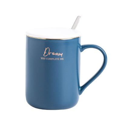 China Creative Quality Guarantee Insulation Letter Stocked Anti-scalding Mug With Handle Spoon Convenience Mug for sale