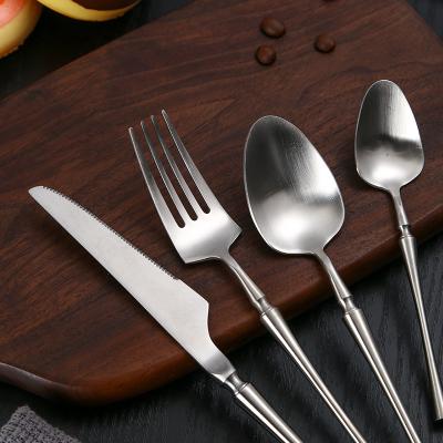 China Sustainable 304 stainless steel cutlery set small size food western steak knife, fork and spoon four-component gift box for sale