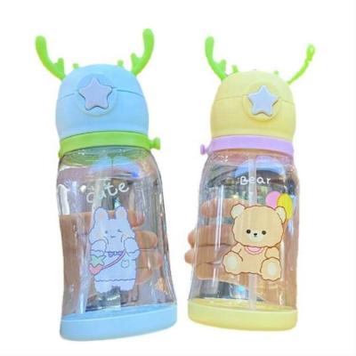 China Sustainable Antler Travel Straw Cup Large Capacity Antler Student Gift Cup Plastic Water Bottle Cartoon for sale