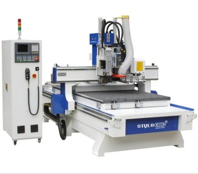 China Hotels Disc Auto Tool Switch CNC Router STM1325D With ATC System for sale