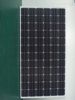 Chine Grands panneaux solaires mono commerciaux de 300 watts pour l'éclairage extérieur, CE à vendre