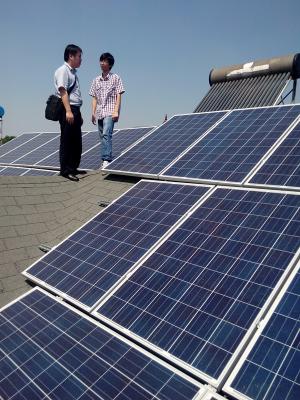 China 4.8KW portátil no sistema das energias solares da grade, sistemas domésticos das energias solares à venda