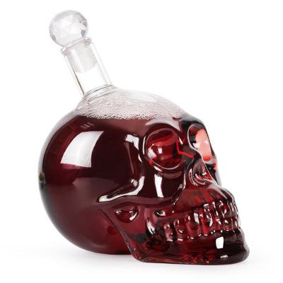 China Master Glass Decanter Skull Vodka Shot Whiskey Wine Drinking Glass Bottle Decanter for sale