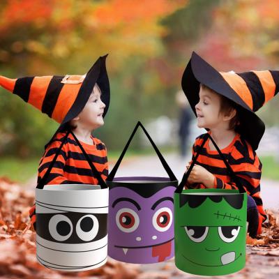 China Kids Halloween Trick Or Treat Candy Bucket Bag with LOGO Printing and Customized Design for sale