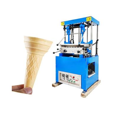 Cina Macchina a cono automatico per gelati a più teste 220V 1200-1400 kg/h per la fabbricazione di coni verticali in vendita