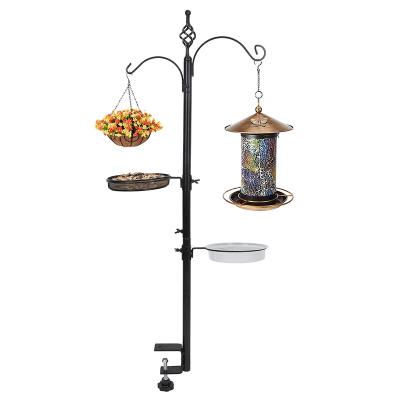 China Amazon Best Selling Metal Rustproof Outdoor Anti-Squirrel Hanging Bird Feeder Viable for sale