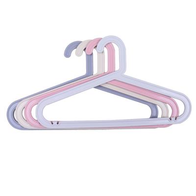 China Modern Custom Plastic Hangers Swivel Hook Suit Hangers for sale