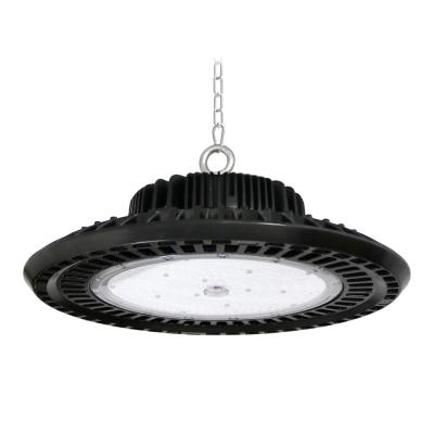 Chine Appareils d'éclairage industriels d'entrepôt de lumière élevée de baie d'UFO LED de 26000LM 140LM/W 200W à vendre