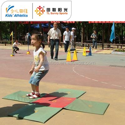 China Jumping Kids Athletics Kit Hop Cross Mat 0.5x0.5mx1cm for sale