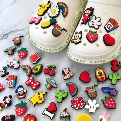 China Custom Clog Charm Designer Decorations Car Logo Fishing Donuts Baby Princess Sandal Bear Hip Hop Halloween Clogs Popular PVC Croc Shoe Charms for sale