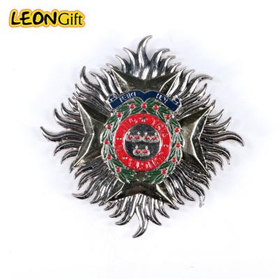 China Custom Made High Quality Zinc Alloy Pin Badge Soft Hard Enamel Pin Europe Metal Lapel Pin Badge for sale