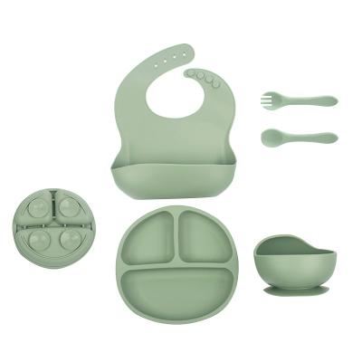 China BPA Free Whale Shape Plate Bpa Free Dinner Dish Tableware Divided Suction Plate Cup Bib Spoon Fork 5Pcs for sale