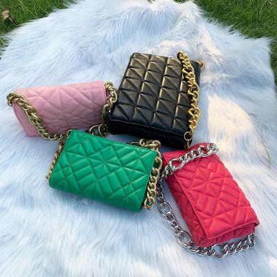 China Motion Sensing Women's Shoulder Bags 2021 Thick Chain Stitched Shoulder Purses and Purse Women Grab Bags Ladies Purse for sale