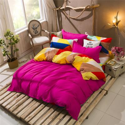 China Other Color 4pcs Dark Pink Print Grid Sheet Set Duvet Cover Sets for sale