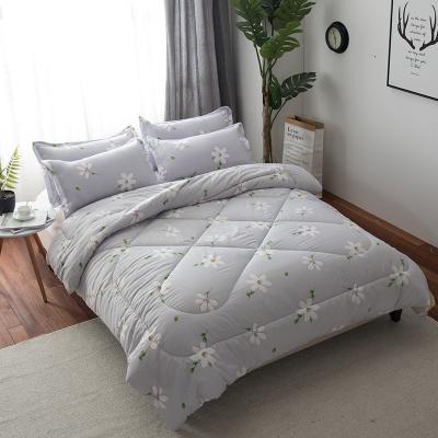 China Home Customized Microfiber Filling Patchwork Soft Quilt Sheet Comforter Sets for sale