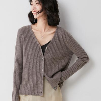 China Anti-wrinkle spring and autumn new knitted women's loose short V-neck cardigan coat with thin sweater for sale