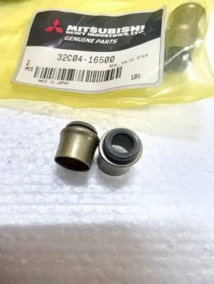 China Engine Parts 1kg Weight Original Silver Engine MITSUBISHI S4Q Valve Oil Seal 32C04-16500 for sale